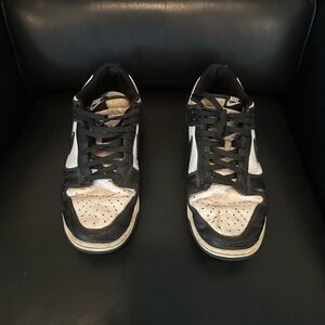 Nike Classic Pandas USED